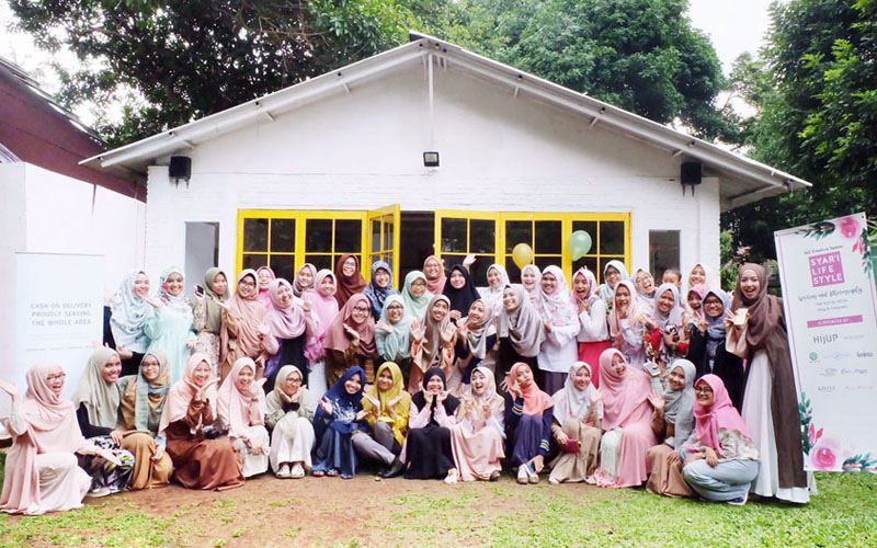 Syar'i Lifestyle Tingkatkan Skill Writing dan Photography untuk Muslimah