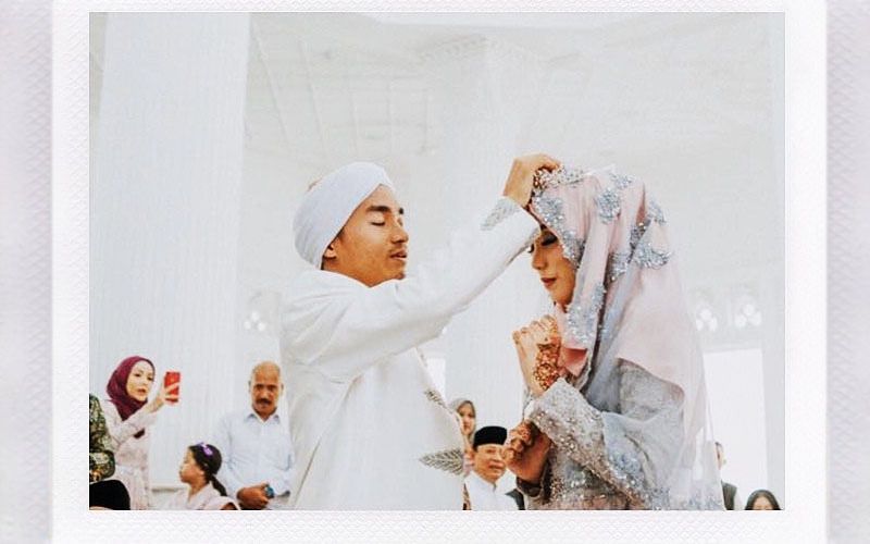 Tips Menjalani Long Distance Marriage ala Alma dan Taqy Malik