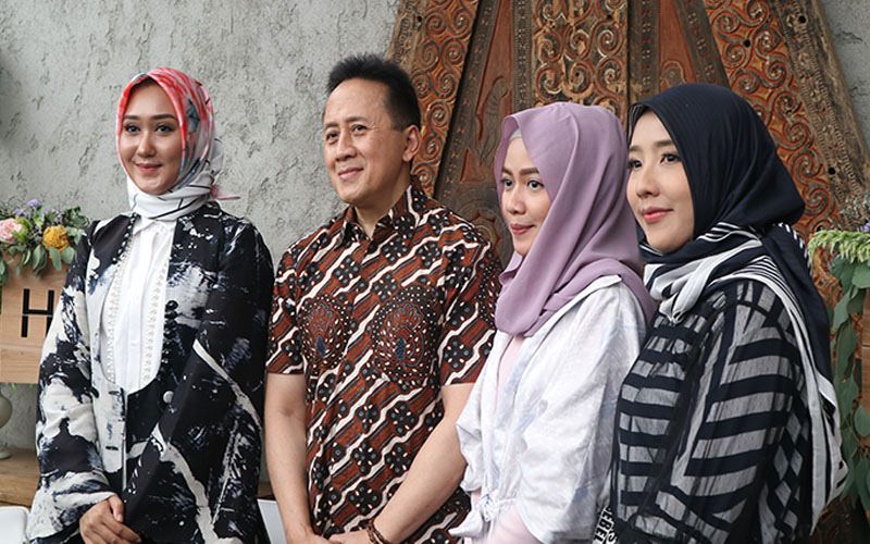 Dian Pelangi Alami Perlakuan Diskriminatif Karena Mengenakan Hijab