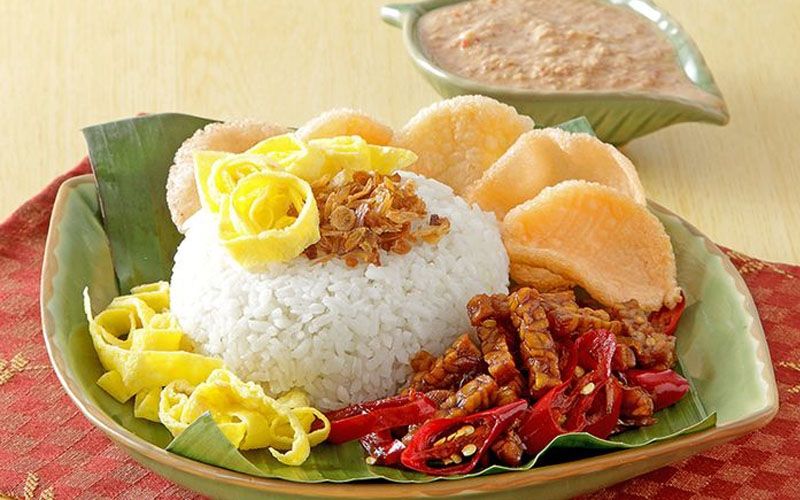 5 Menu Kaki Lima Ini, Jadi Sarapan Favorit Banyak Orang