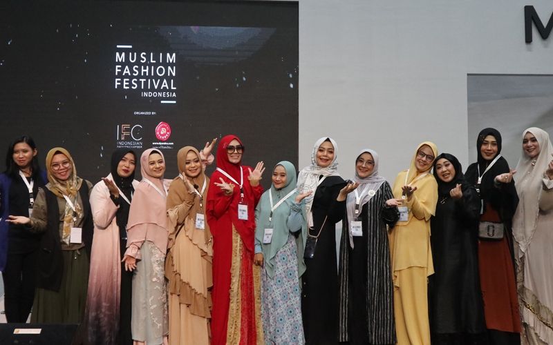 Hijabers Mom Community Unjuk Gigi di Muffest 2020