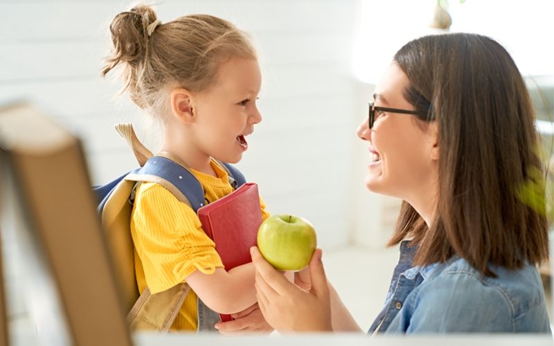 3 Cara Sederhana Dekat dengan Anak bagi Orangtua Sibuk