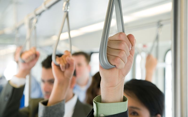 Cegah Virus Corona, Sejumlah Transportasi Publik Buat Kebijakan