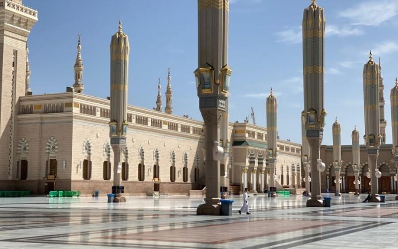 Masjidil Haram dan Masjid Nabawi Ditutup untuk Umum