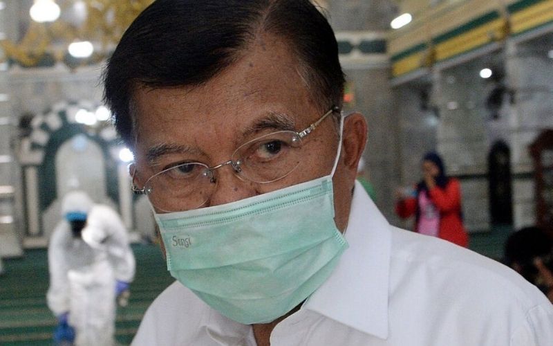 Jusuf Kalla Tulis Puisi Menyentuh Tentang Virus Corona