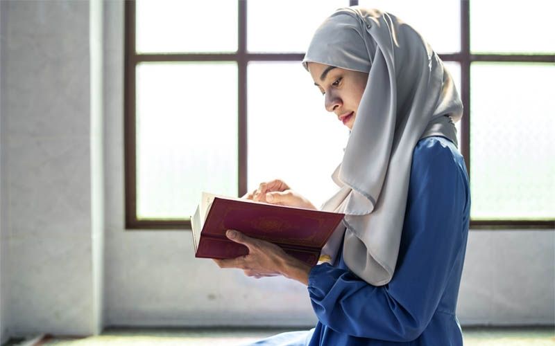 3 Waktu Utama Membaca Ayat Kursi yang Tak Boleh Dilewatkan