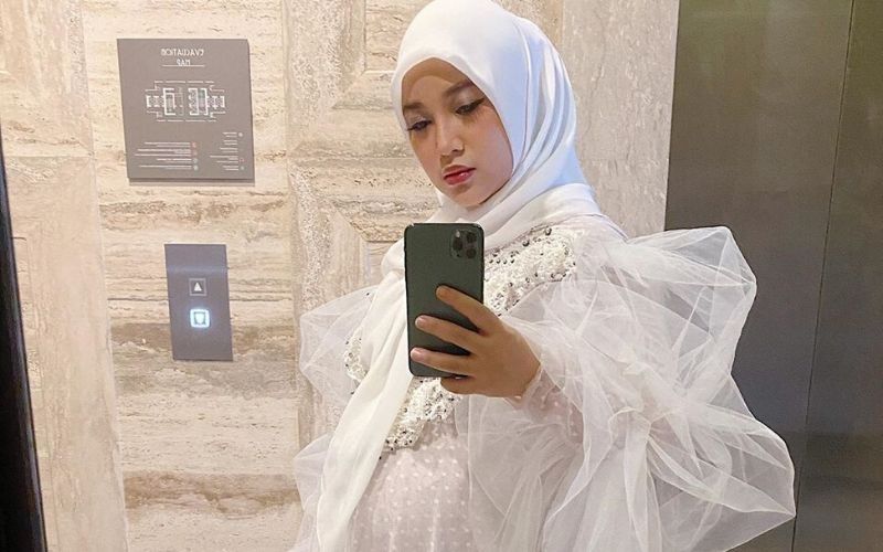 Sambut Kelahiran, Chacha Frederica Lakukan Virtual Photoshoot
