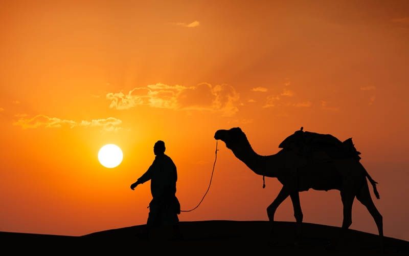 Tiga Kemuliaan Seseorang dan Kisah Imam Syafi'i diberi Baju Jelek