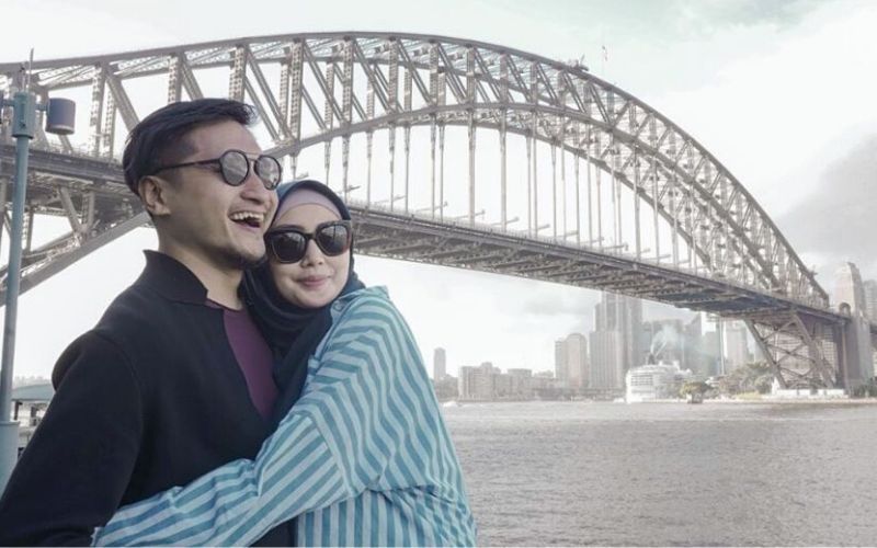 Fenita Arie Mantap Berhijrah Setelah Peristiwa Air Panas