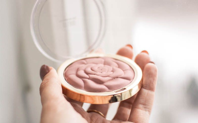 5 Rekomendasi Highlighter di Bawah Harga Rp 100 Ribu, Cocok untuk Pemula!