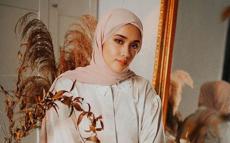Kenakan Hijab, Ini 5 Potret Cantik Ana Octarina Eks Princess