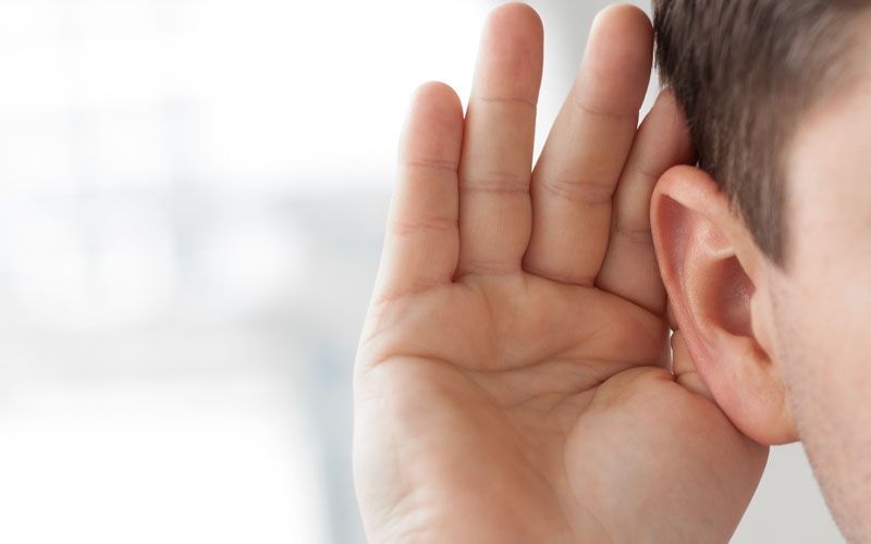 Fenomena Telinga Berdenging, Benarkah Dipanggil oleh Rasulullah?