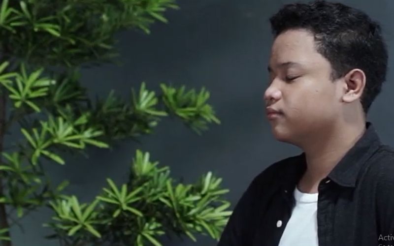 Lirik dan Terjemahan Shalawat Rouhi Fidak - Fadli Habibi Cover