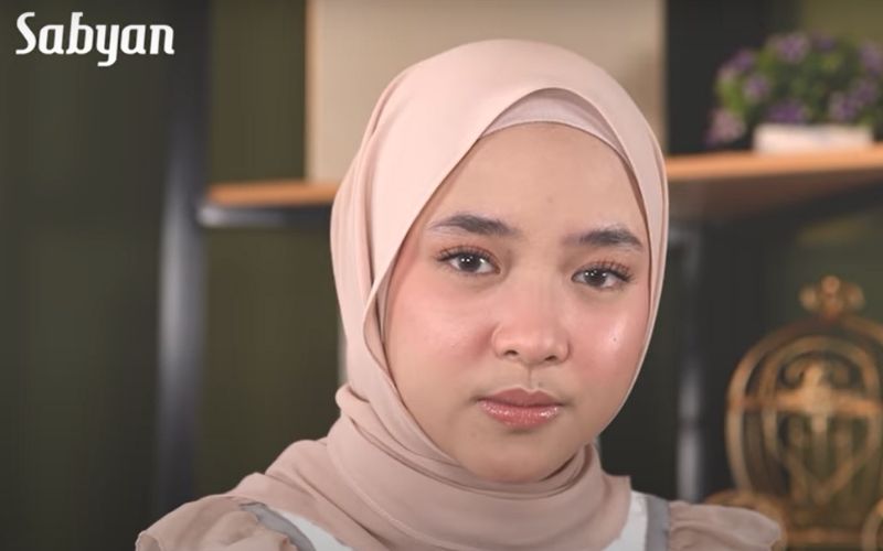 Lirik dan Terjemahan Shalawat Syaikhona - Ya Badrotim Mashup - Sabyan