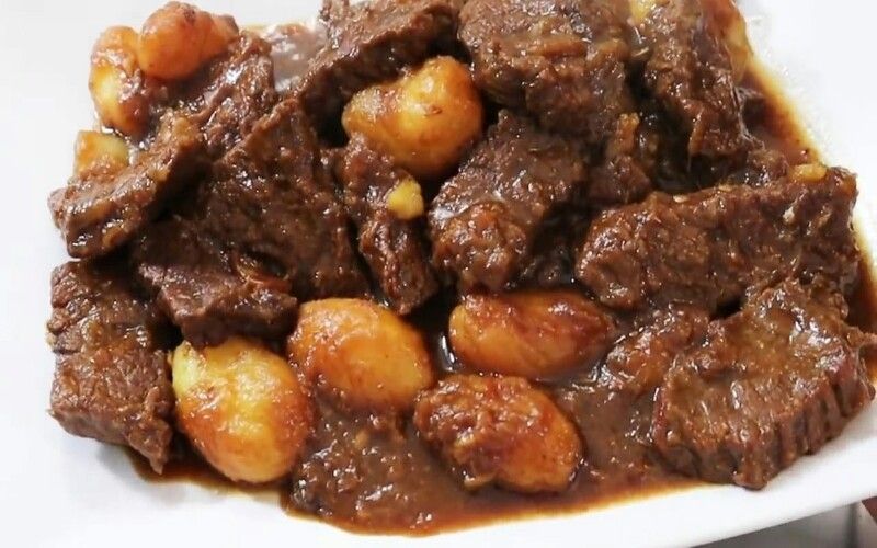 Resep Semur Daging Sapi Empuk dan Gurih ala Indoculinaire Hunter