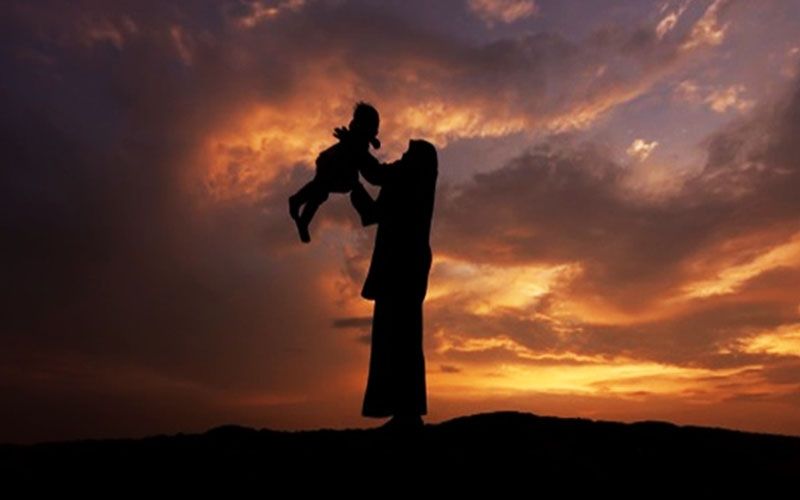 Kisah Zainal Abidin yang Tak Pernah Makan Bersama Ibunda