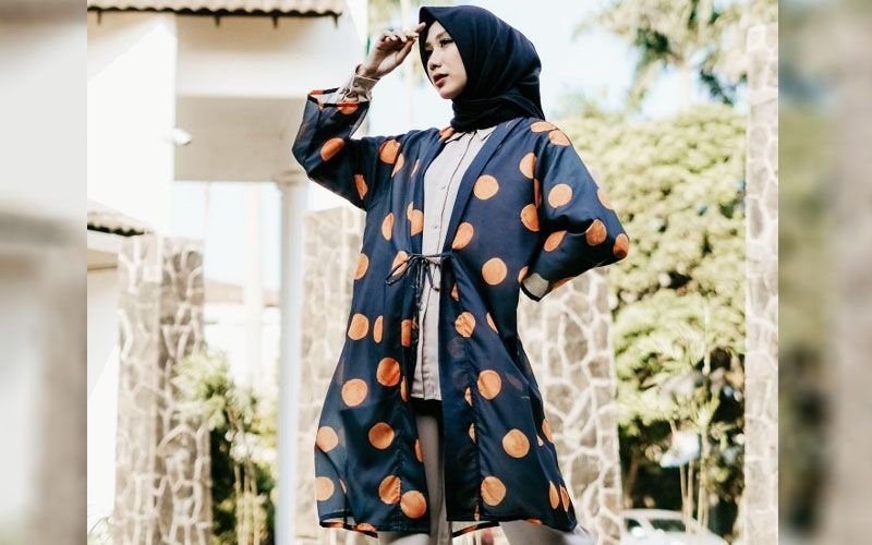 Agar Tetap Stylish! Moms Wajib Punya 5 Item Fashion Ini