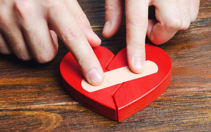 5 Gangguan Kesehatan yang Dapat Dialami Seseorang saat Patah Hati