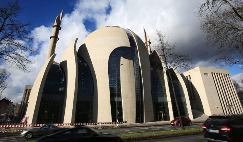 Akhirnya Masjid Agung Cologne Diperbolehkan Mengumandangkan Adzan