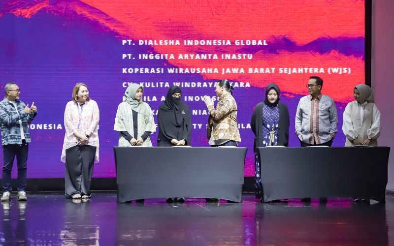 Jakarta Muslim Fashion Week 2023 Sukses Terselenggara dengan Capai Transaksi Rp206,6 Miliar dari 16 Negara