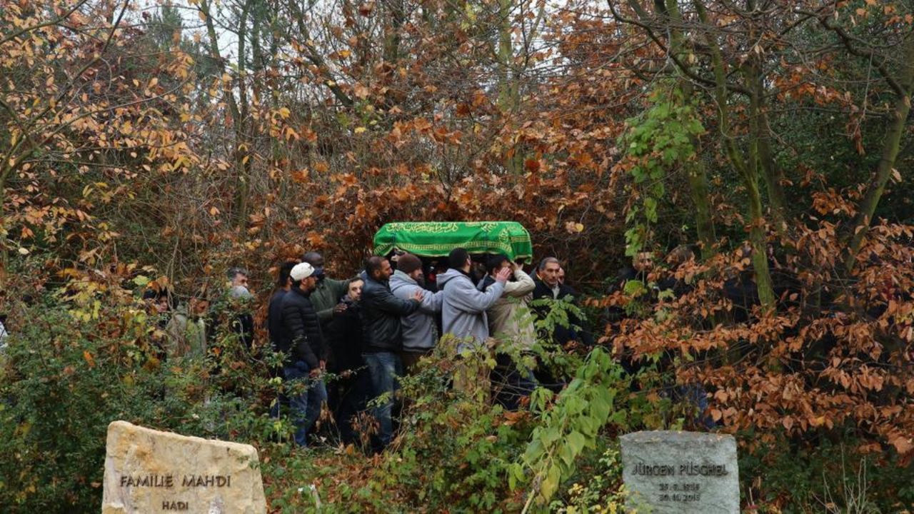 Area Pemakaman Muslim di Berlin Terbatas