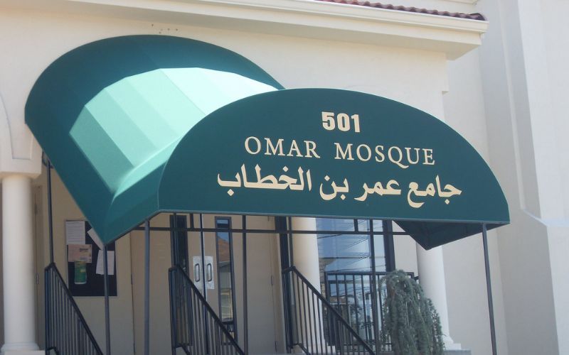 Imam Masjid Paterson Ditikam Saat Sholat Subuh