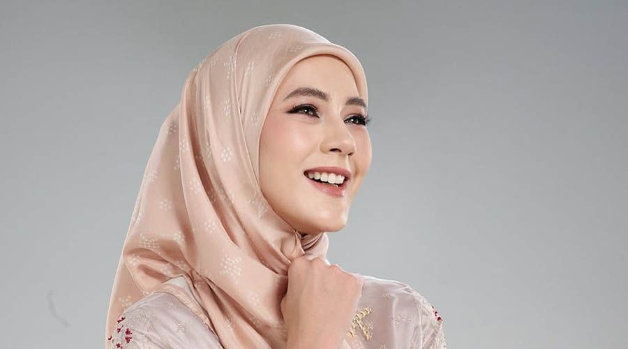 Memetik Hikmah Perjalanan Hijrah Paula Verhoeven Dari Runway ke Jalan Iman