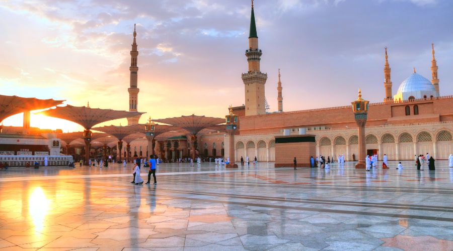 Panggilan dari Tanah Suci: Masjid Nabawi Buka Pendaftaran Relawan Iftar Ramadan 2026