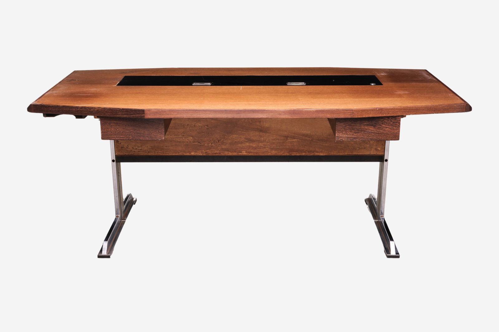 Office/desks/Multiple/vrwxodgddqcyqe3lp1o9