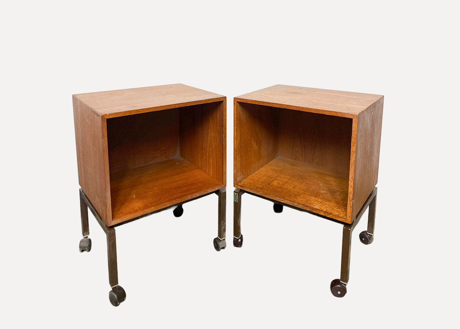 Office/furniture/Multiple/i1fp4qhyanaquxk1gau8