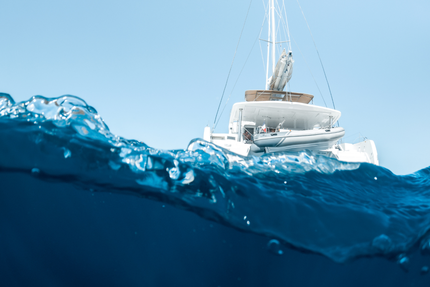 Noleggio catamarano in Sardegna