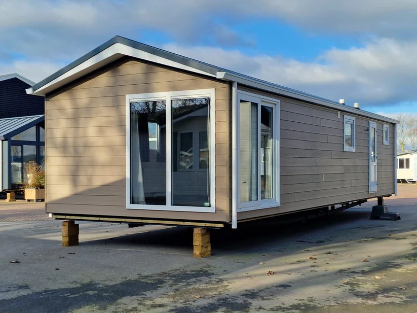 Unmöbliertes Mobilheim mit 3 Schlafzimmern - 12