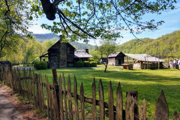 Mountain Farm Museum