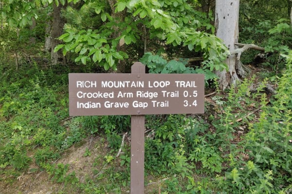 Rich Mountain Loop Trail