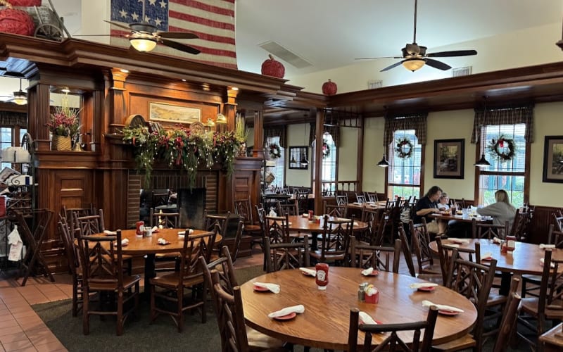 Applewood Farmhouse Restaurant, Sevierville