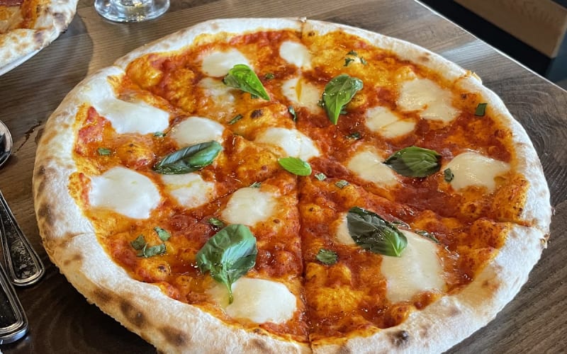 DŌ Scratch Made Pizza & Pasta, Sevierville