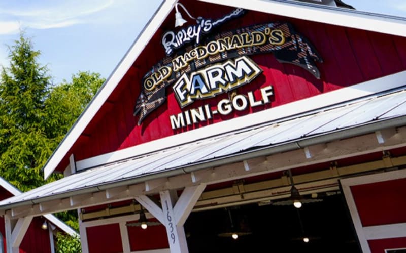 Ripley's Old MacDonald's Farm Mini Golf, Sevierville