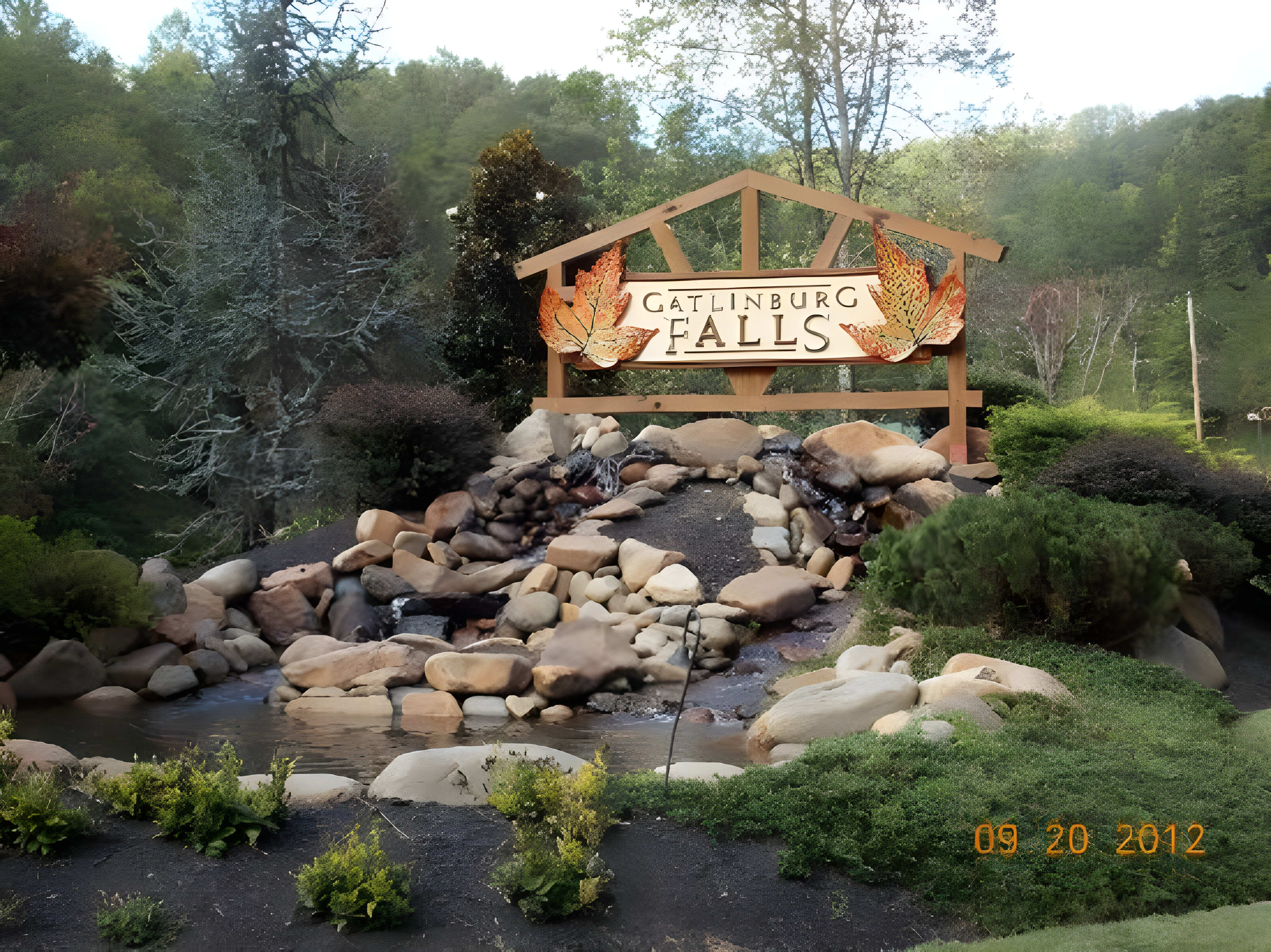 Gatlinburg Falls Resort Entrance Gate - Gatlinburg Cabin Rental Resort