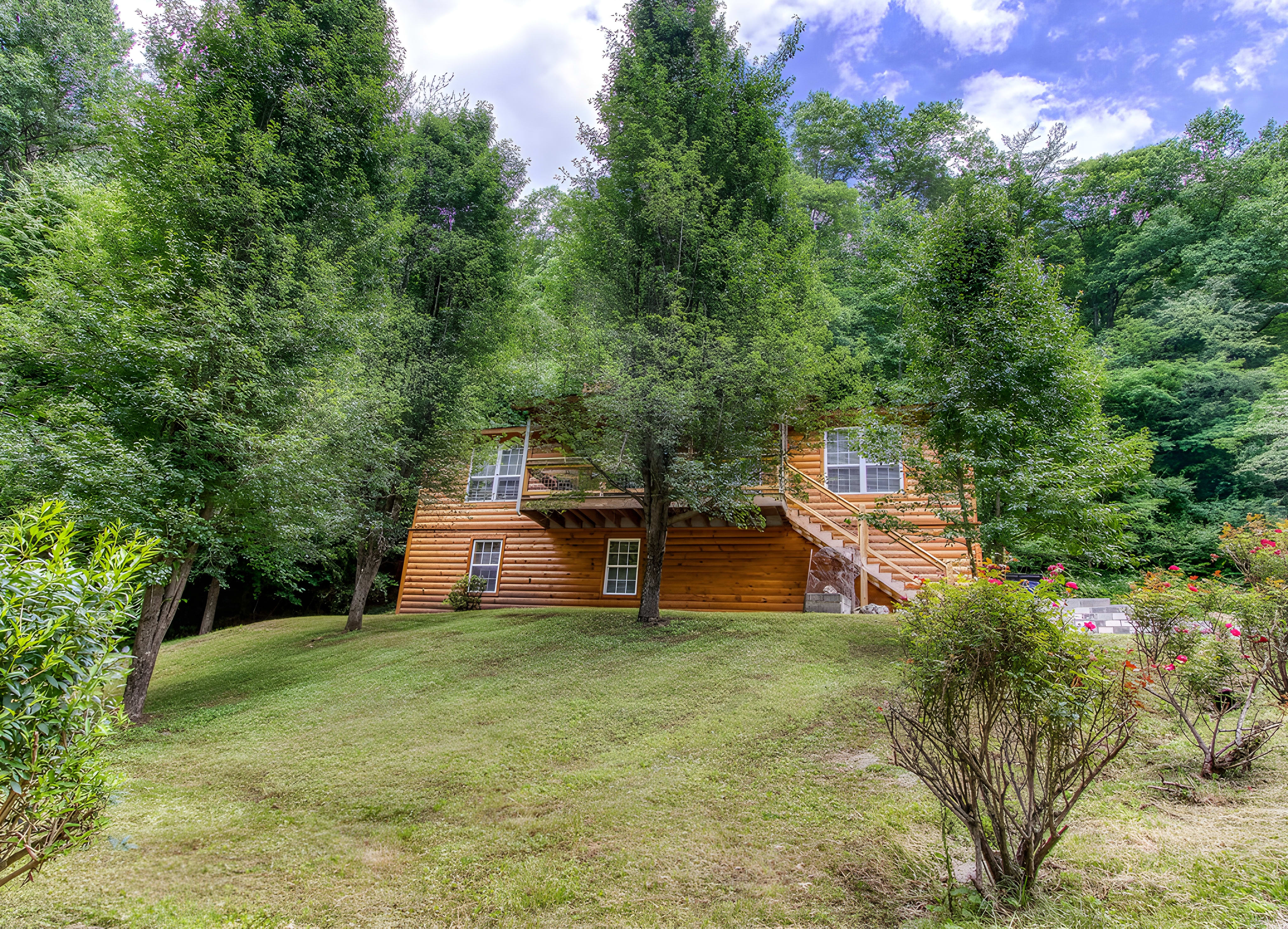 Hidden Valley Gatlinburg - Gatlinburg Cabin Rental Resort