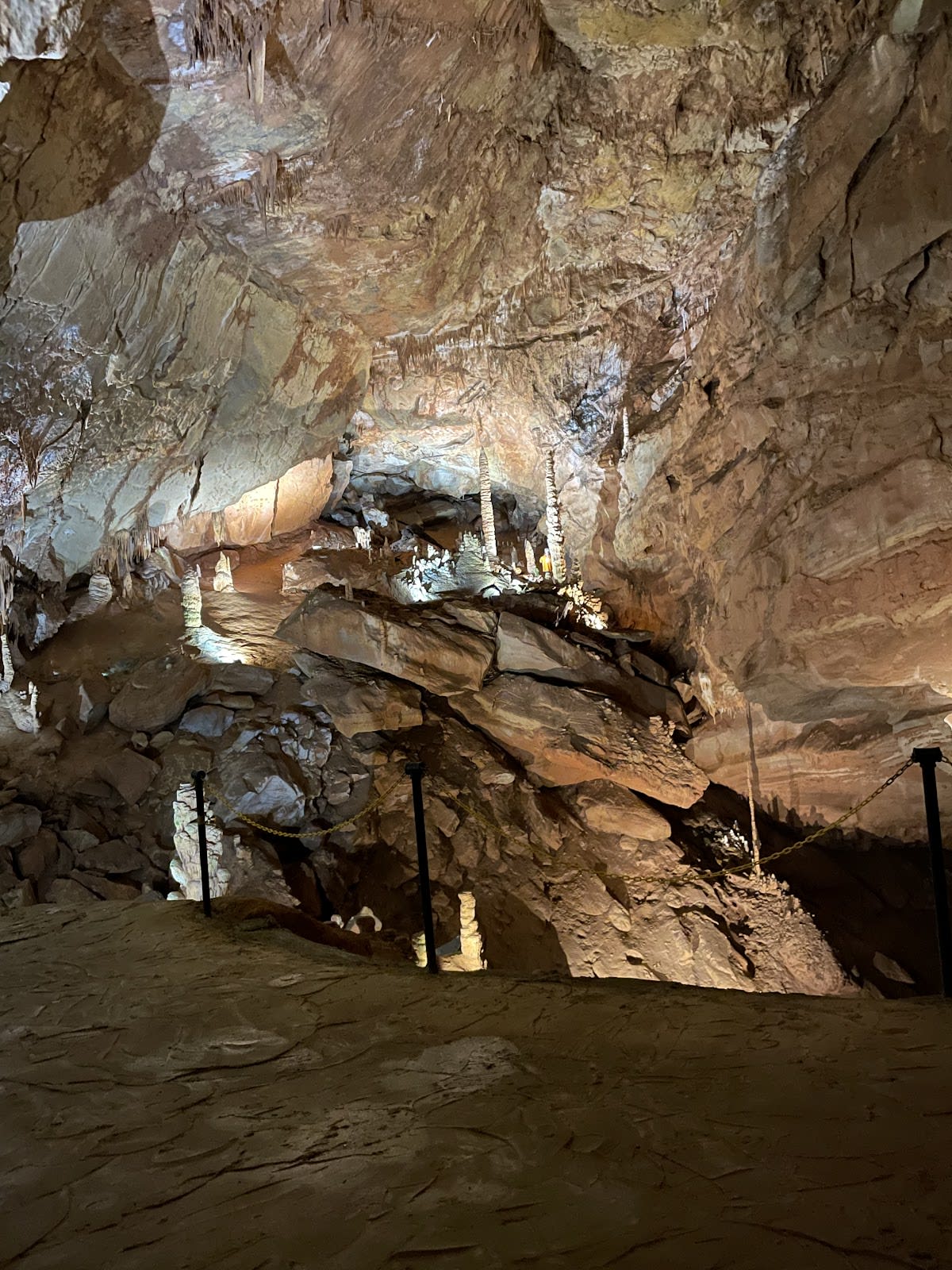 Impressive stalactites and stalagmites inside Tuckaleechee Caverns.