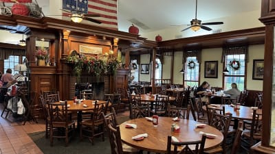 Applewood Farmhouse Grill in Sevierville