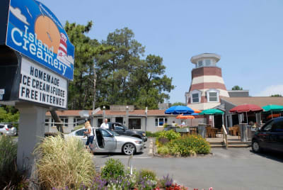 Island Creamery in Pigeon Forge