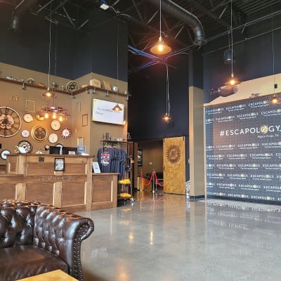 Mayday Escape Room at Crave Golf Club in Pigeon Forge