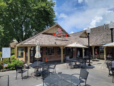 Old Mill Creamery in Old Mill Square in Pigeon Forge
