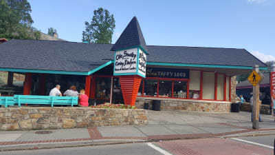 Ole Smoky Candy Kitchen in Gatlinburg