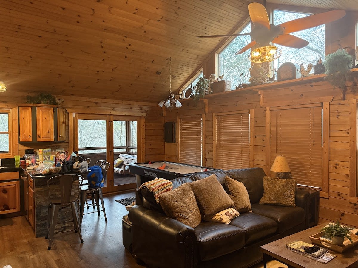 Bear Camp Cabin Rentals