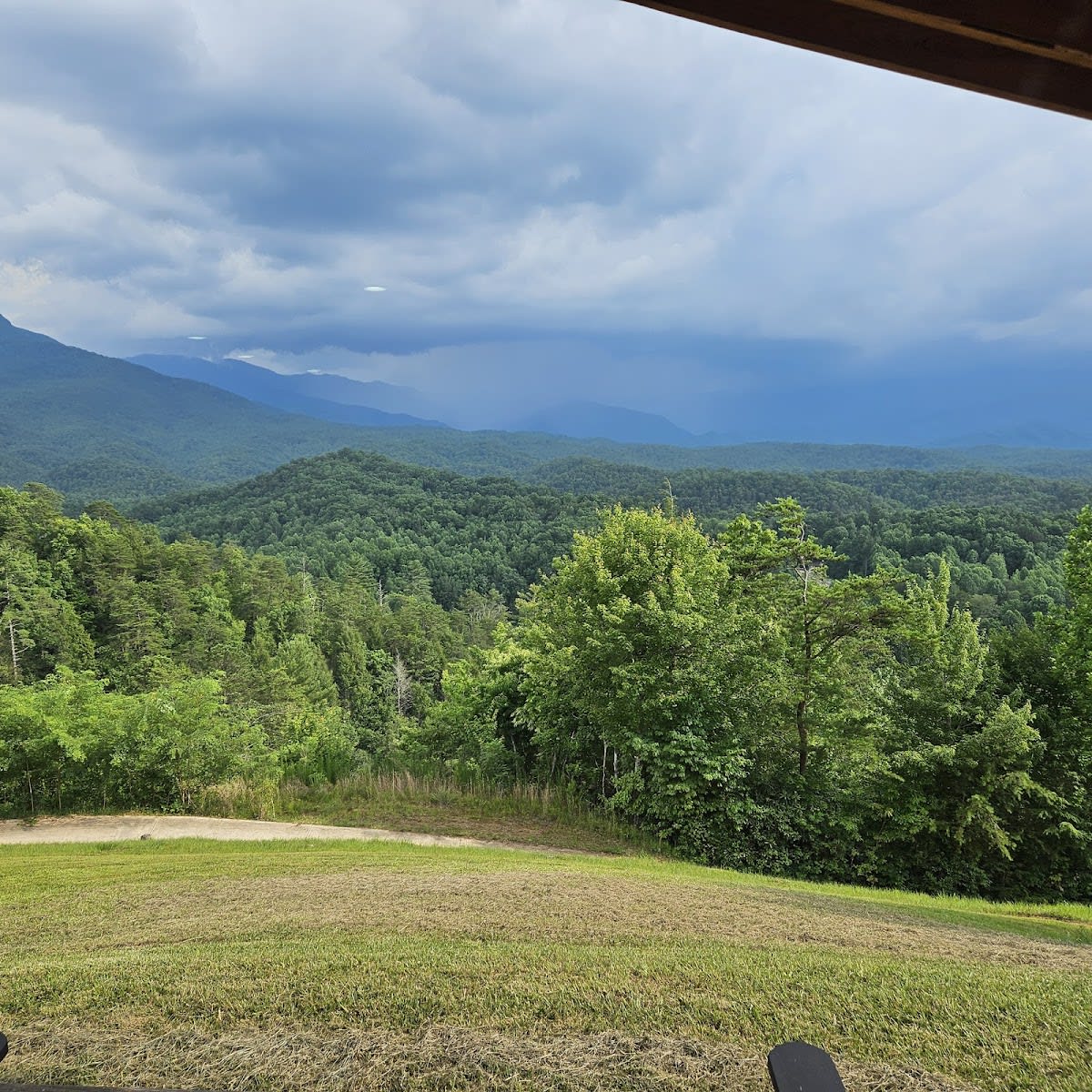 Bear Camp Cabin Rentals