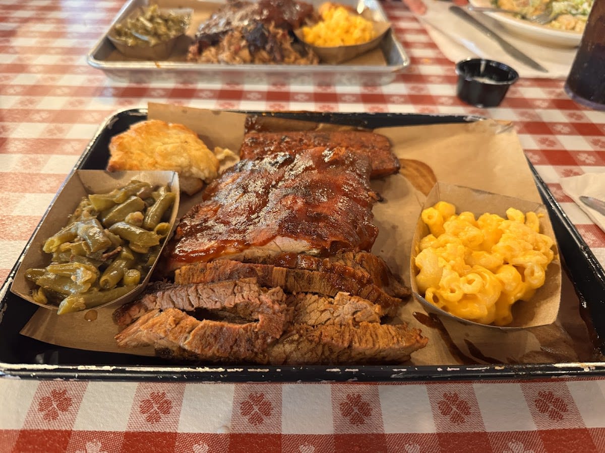 Bennett's Pit Bar-B-Que