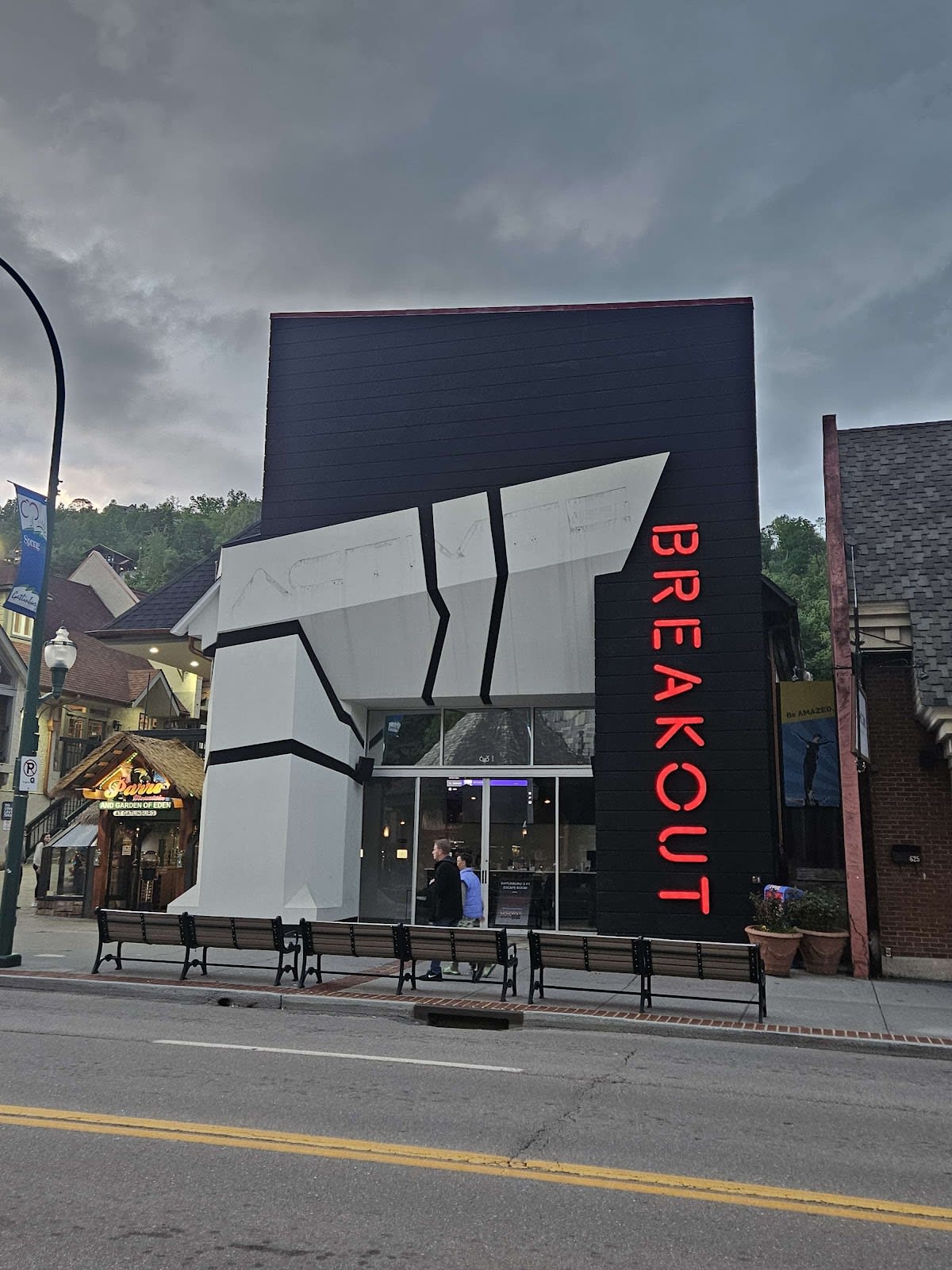 BREAKOUT Escape Room Center