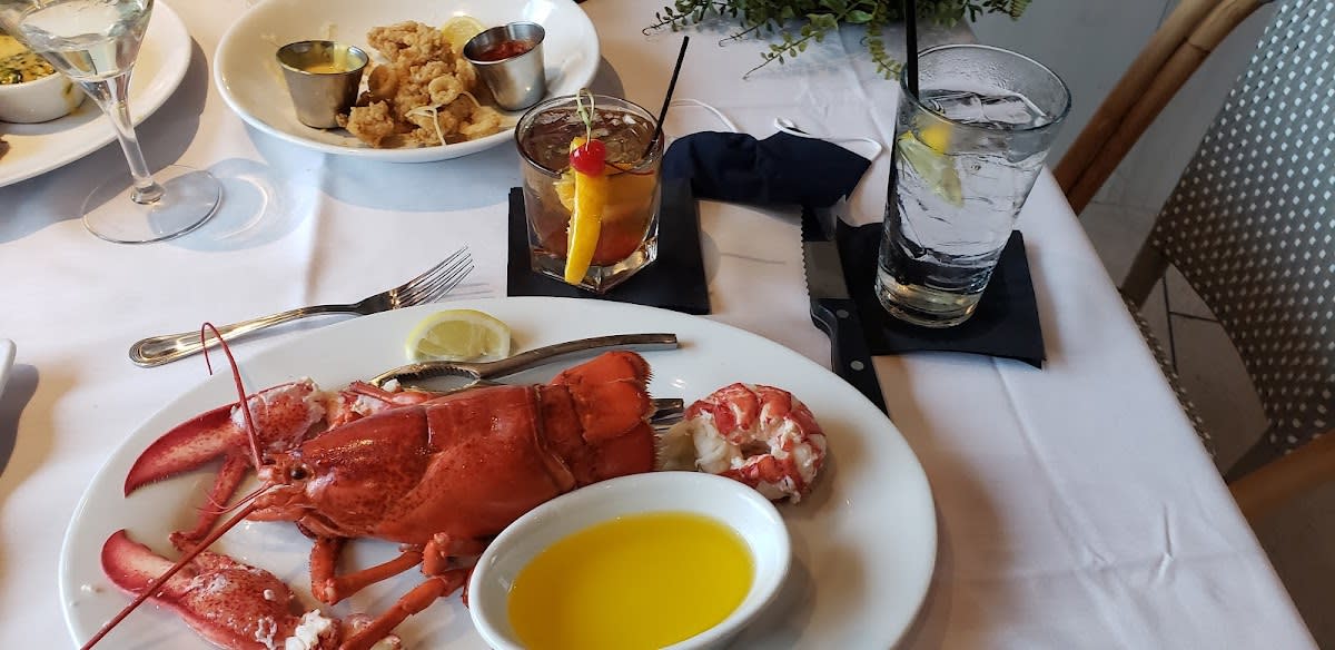 Chesapeake's Seafood & Raw Bar